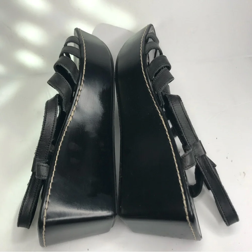 Donald J Pliner Black Saby Platform Sandals
